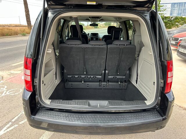 CHRYSLER GRAND VOYAGER LX 2.8 CRDI AUTO SPANISH LHD IN SPAIN 116000 MILES 2008